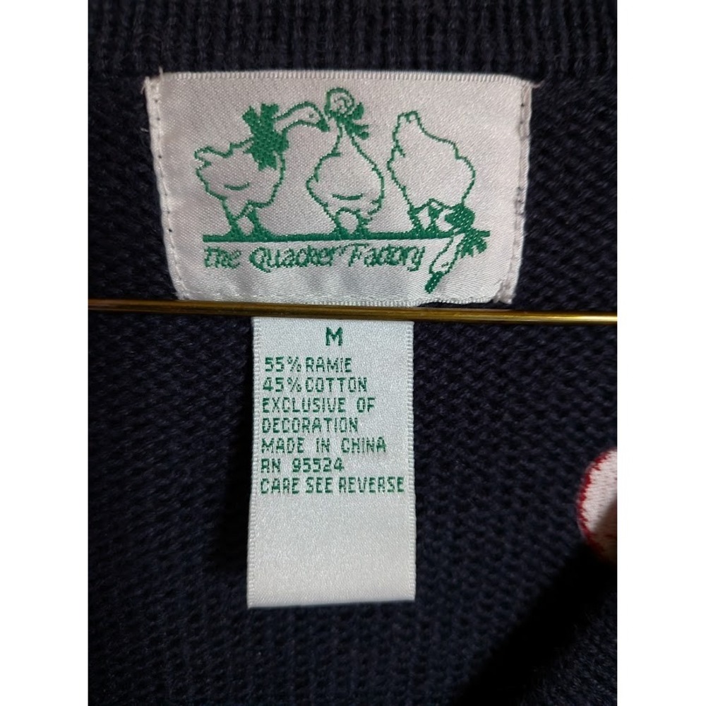 Quacker Factory Women Sweater M Patriotic Embroidered Heart Flag Star Classic - Picture 3 of 6